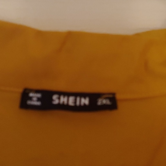 Dress - Picture 3 of 4